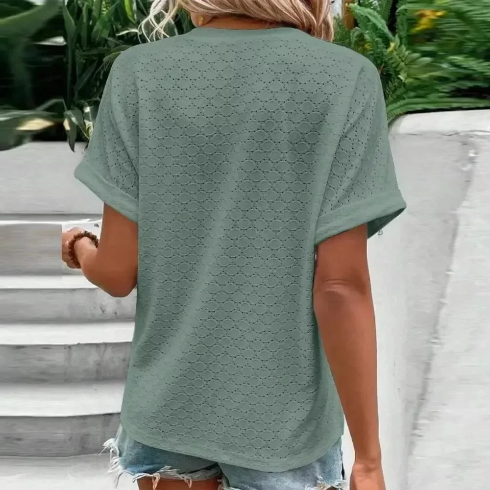 Casual Woman T-shirts